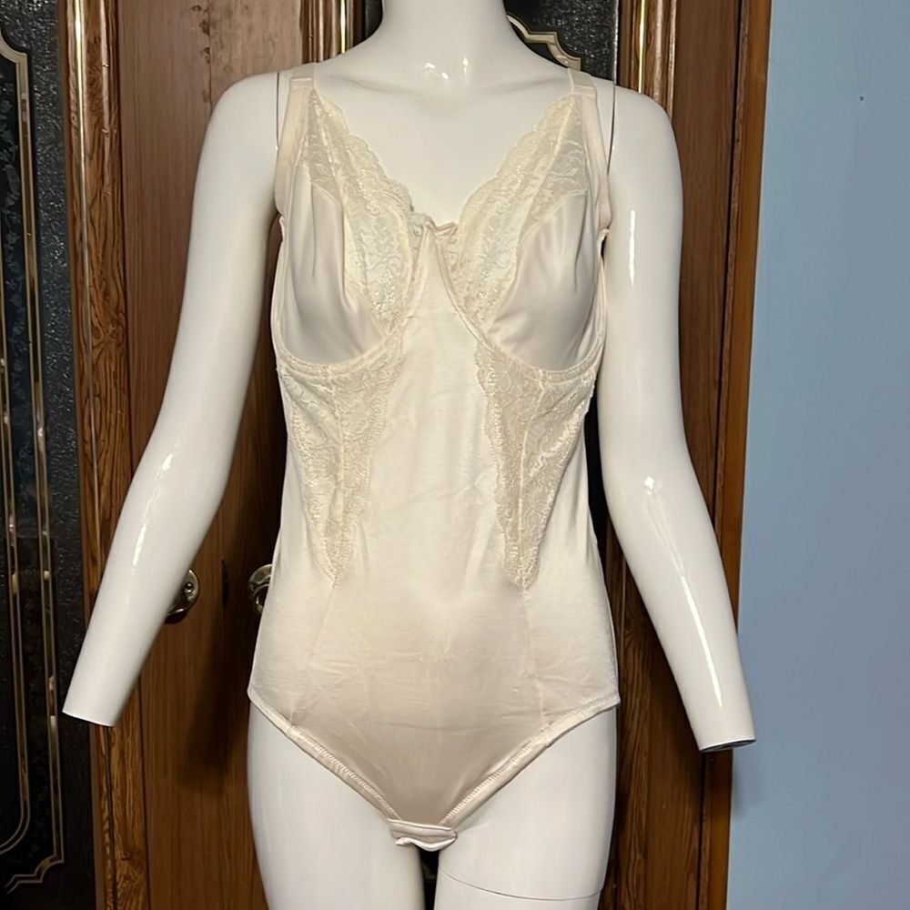 Maidenform Body Wear